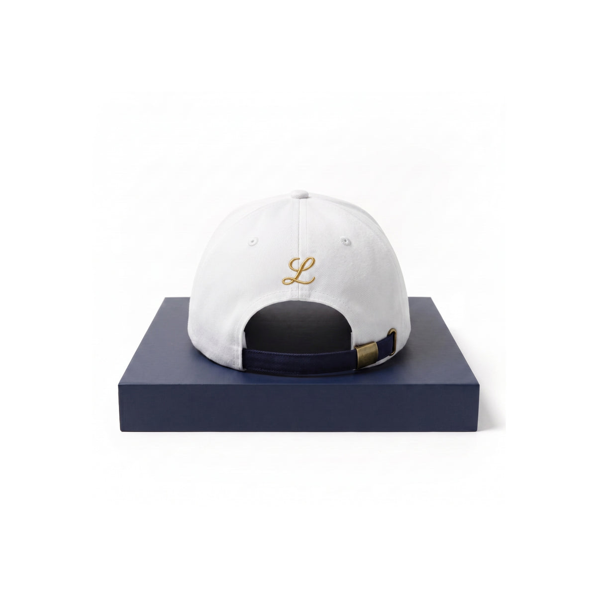 Lunevé White Cap